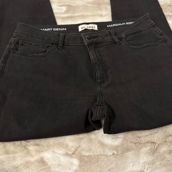 DL1961 Margaux Jeans - Picture 2 of 4